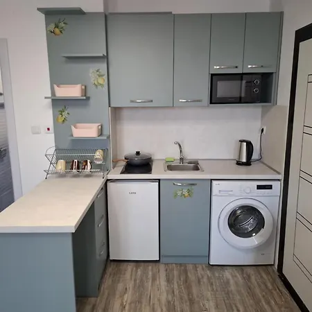 лазур аурелия Apartman *